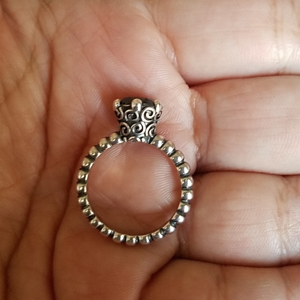Pandora ring